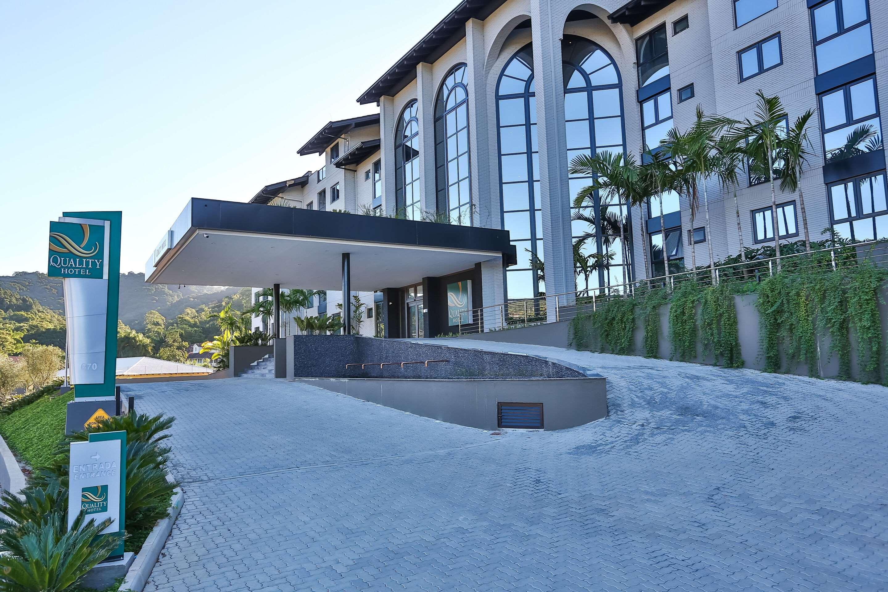 Quality Hotel Blumenau Eksteriør bilde